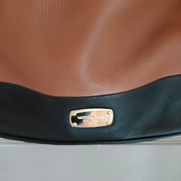 Michael Kors Brown/Black Bucket Bag with Drawstring - Picture 2 of 8